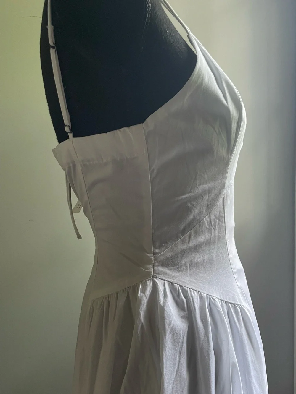 Abercrombie & Fitch elegant white
